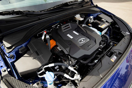 Editorial 2020 hyundai ioniq electric ultimate 18 sm
