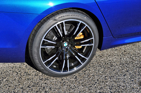 Editorial 2018 bmw m5 14 mb
