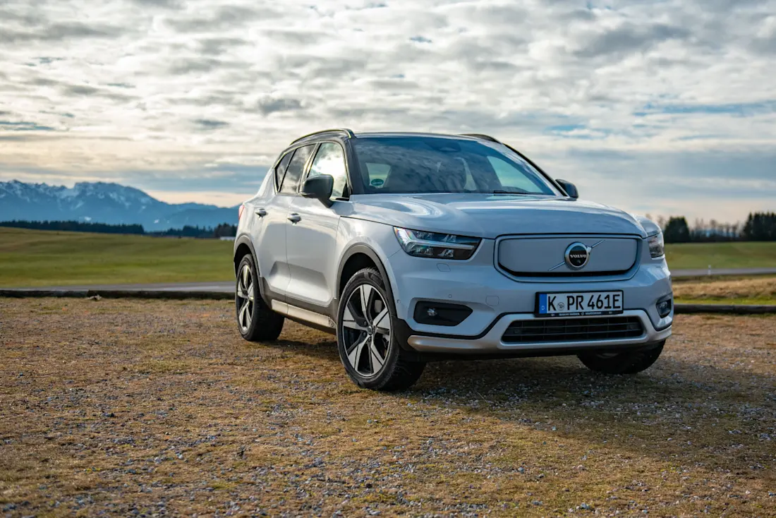 Volvo-XC40-Recharge-Twin-Hero