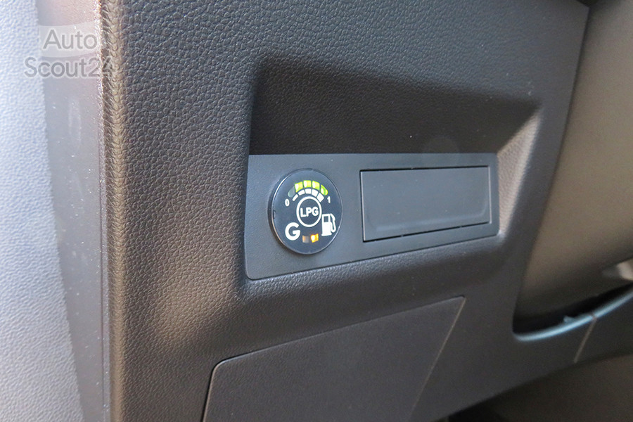 FT_5_renault captur 2021_boton glp.JPG