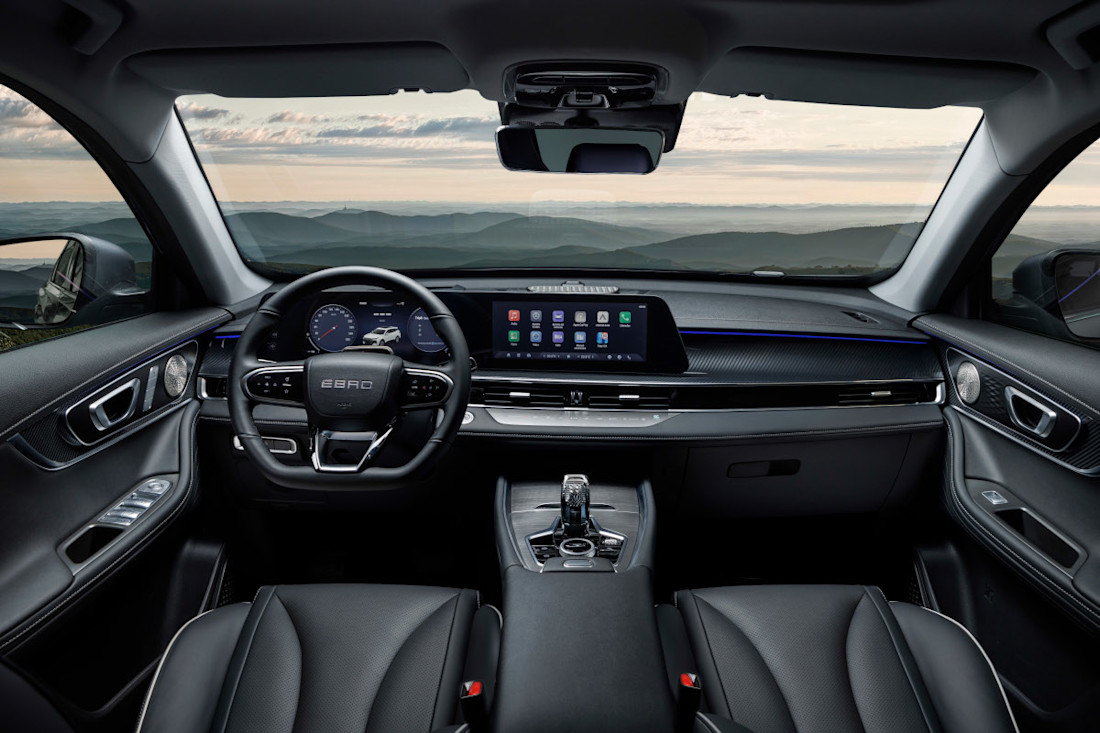 Ebro-S700-2025-interior (2).jpg