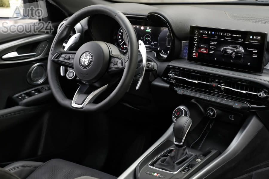Alfa_Romeo-Tonale-2023-1280-37(1).jpg