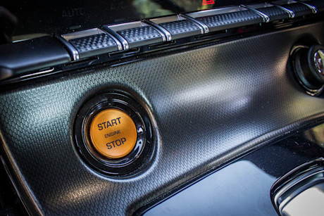 Editorial 09 bm jaguar f type start stop button