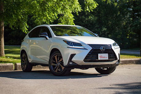 Editorial 2020 lexus nx 300 black line 02 jl