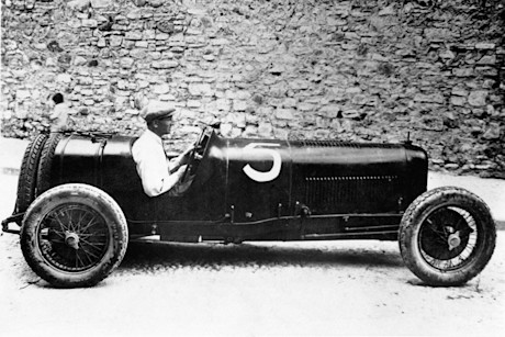 Editorial 05 maserati 1926 tipo 26