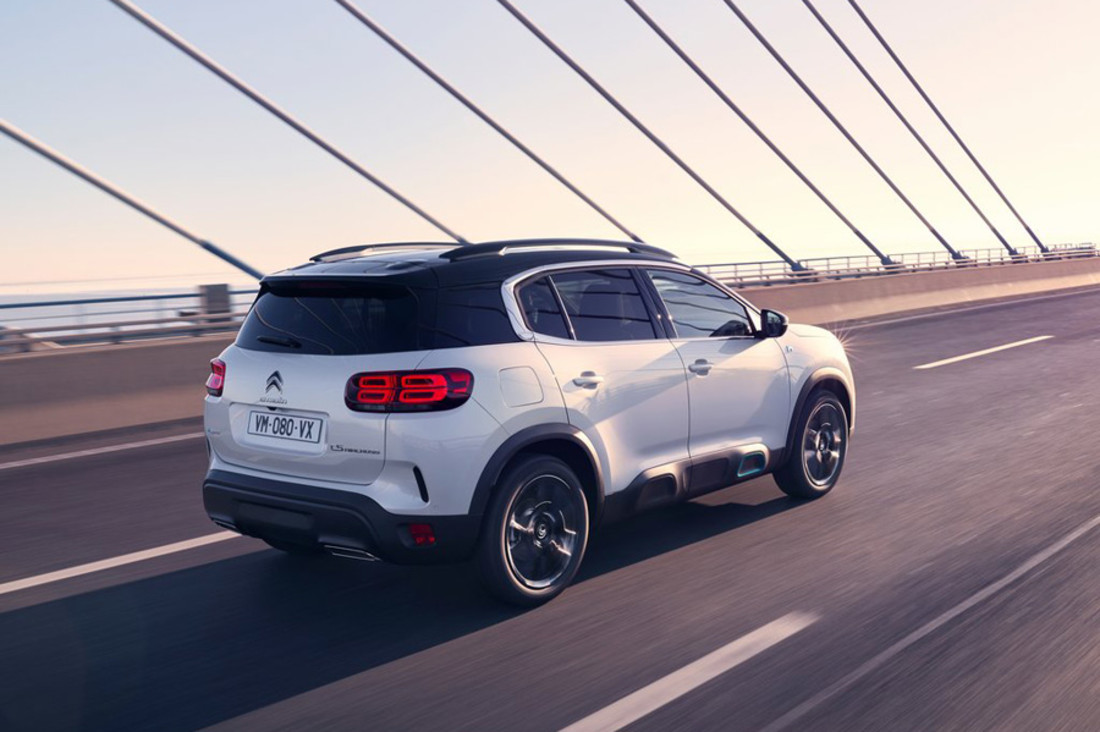 Citroen-C5_Aircross_Hybrid-2020-1024-0b.jpg