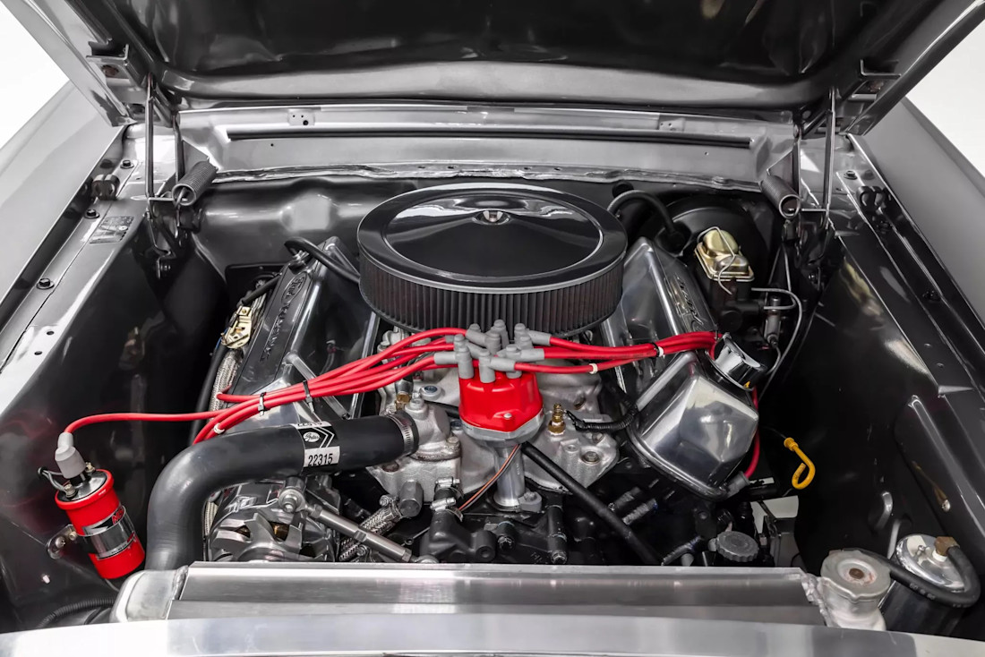 Ford-Mustang-Eleanor-Convertible-interior (4).jpg