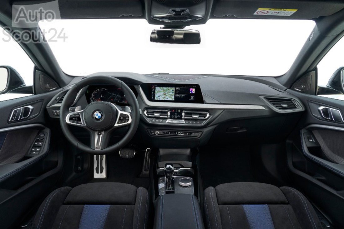 P90370560_highRes_the-all-new-bmw-2-se.jpg