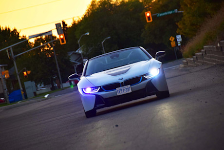 Editorial 2019 bmw i8 roadster 01 jp