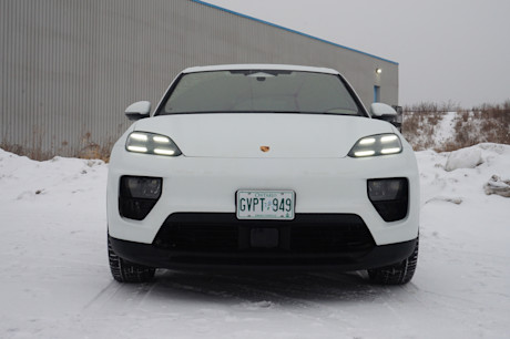 Editorial 2025porsche macan electric td jl 250225 12