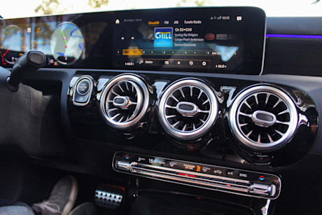 Editorial 2019 mercedes benz a 220 20 pb