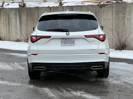 Editorial 2023 acura mdx platinum elite 07 msp