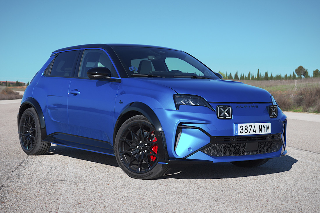 Alpine-A250-2025 