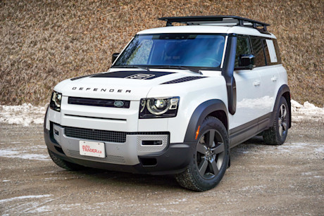 Editorial 2021 land rover defender 110 03 di