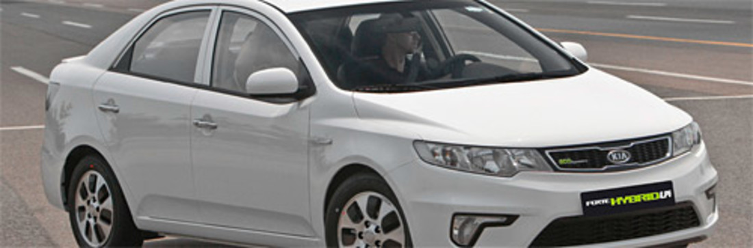 Erste Infos: Kia Forte LPI Hybrid – Super Hybrid mit Flüssiggas