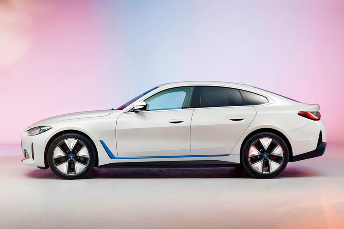 BMW-i4-2022-1280-03.jpg