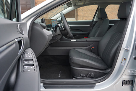 2026 Hyundai Sonata Hybrid Review + Video Image