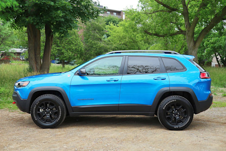 Editorial 2019 jeep cherokee trailhawk 04 jm