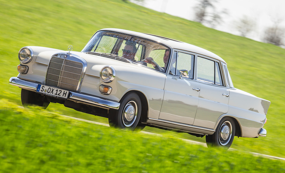 Mercedes-Benz 200
