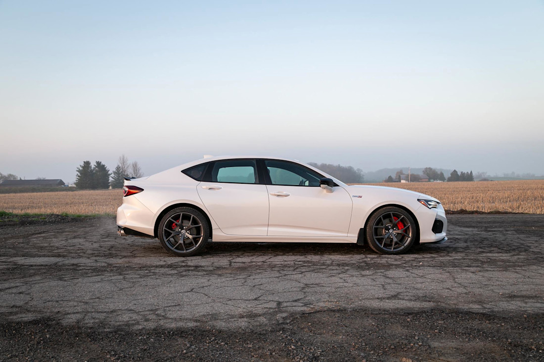 Editorial 2023 acura tlx type s 04 jw