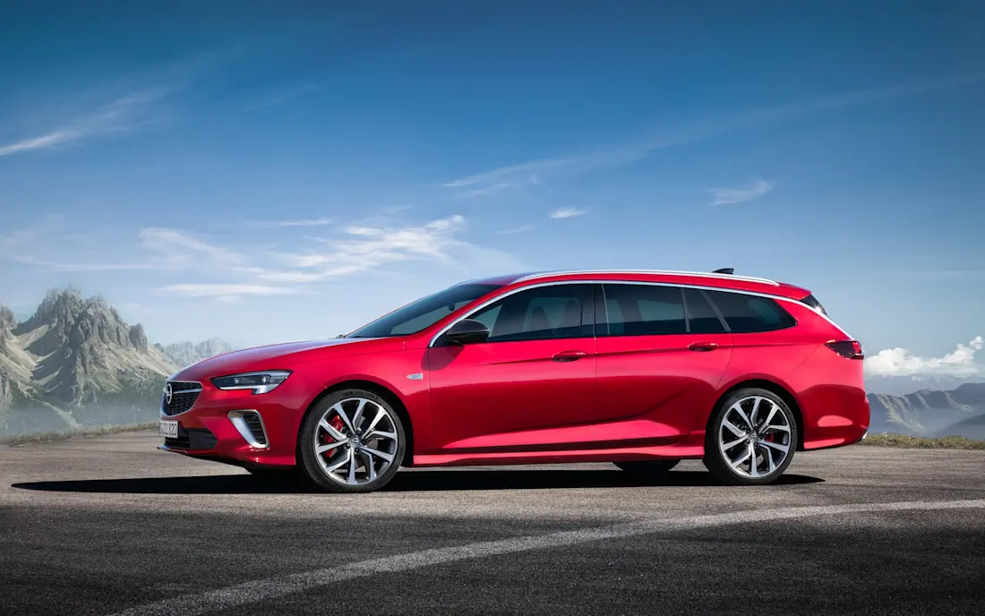 Opel Insignia GSi MJ2020 Side 1