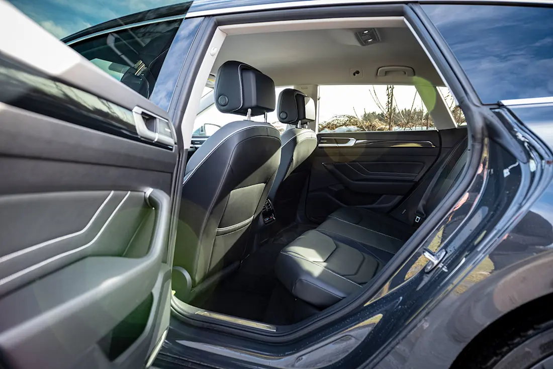 VW-Arteon-Shooting-Brake-Rearseats VW-Arteon-Shooting-Brake-Rearseats