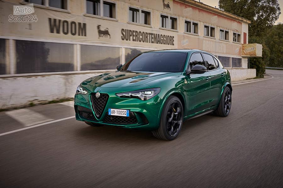 Alfa Romeo-Giulia-Stelvio-Q-100°anniversary-2023 (11).jpg