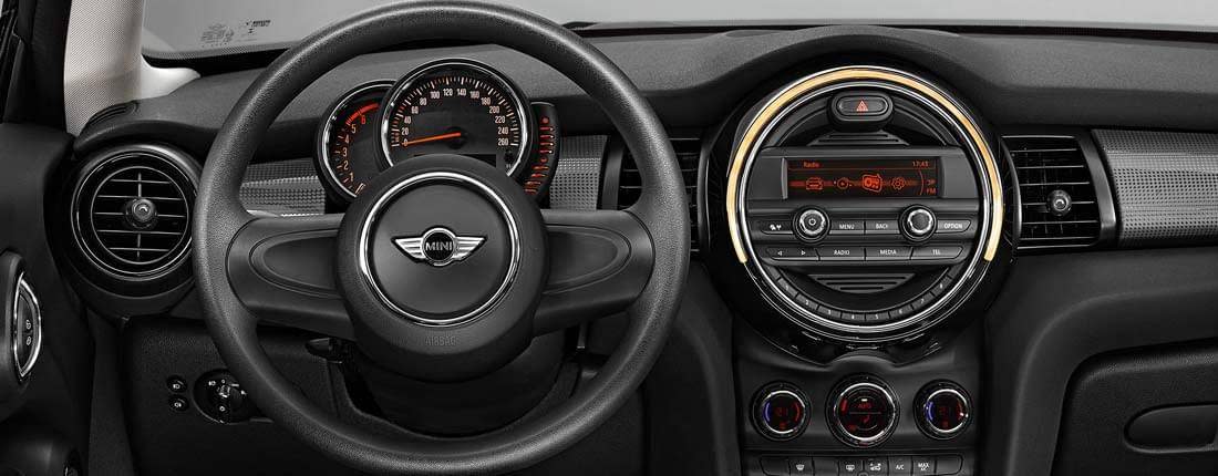 2CrCuNUTchwaAisREqjJAf-cdc40a4d3e083f71b4a92f7c230a337b-mini-one-d-clubman-l-03-1100