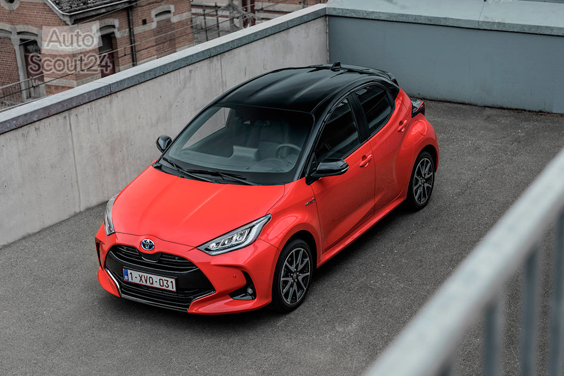 Nuevo-Toyota-Yaris-Hybrid-2021-(1).jpg