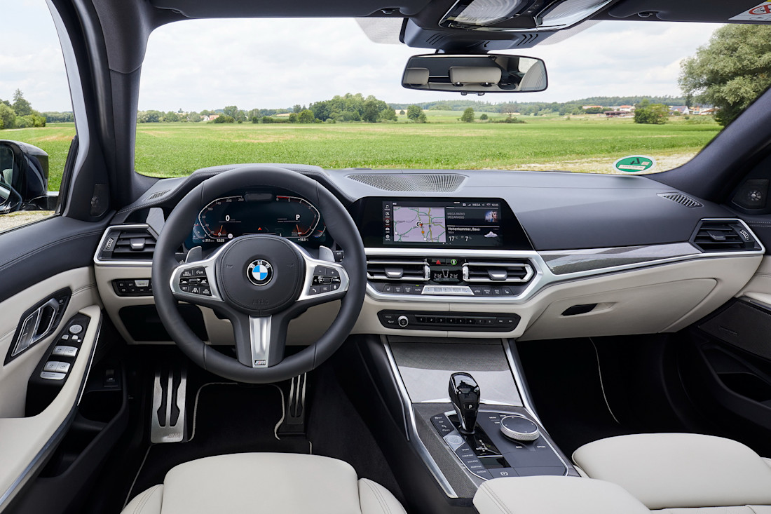 AS24 - BMW 3 TOuring (7).jpg