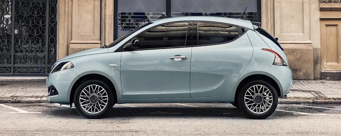 nuova ypsilon 2023 01 nuova ypsilon 2023 01