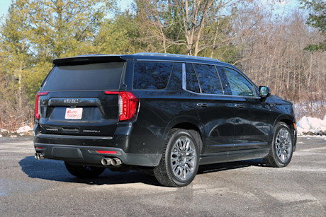 Editorial 2023 gmc yukon denali ultimate 07 jm