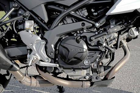 5 suzuki-sv-7gx-2026-motor