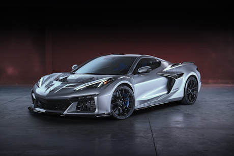 Chevrolet-2026-Corvette-ZR1X-1