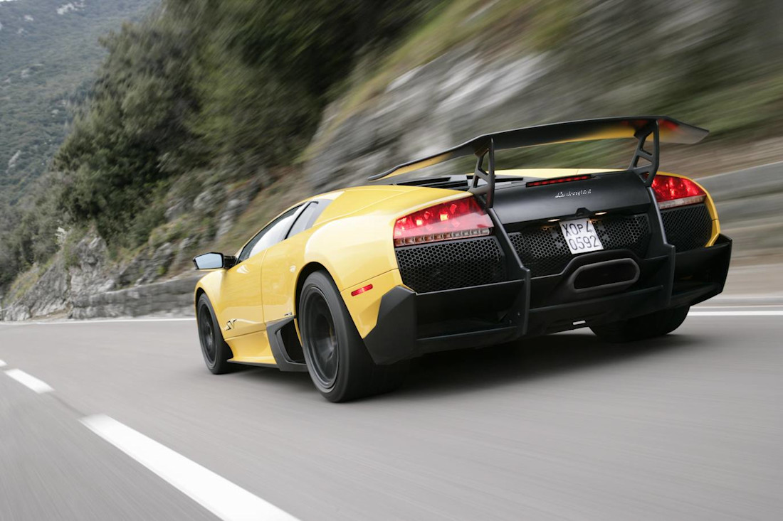 Lamborghini-Murciélago-LP- 670-4-SV (1).jpg