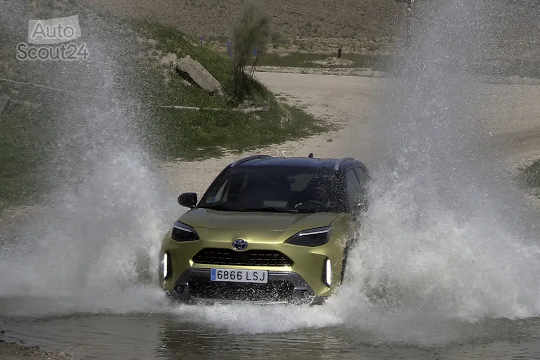 39 yaris cross río 39 yaris cross río