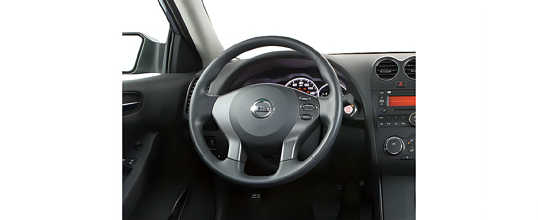 Nissan Altima 2011 6