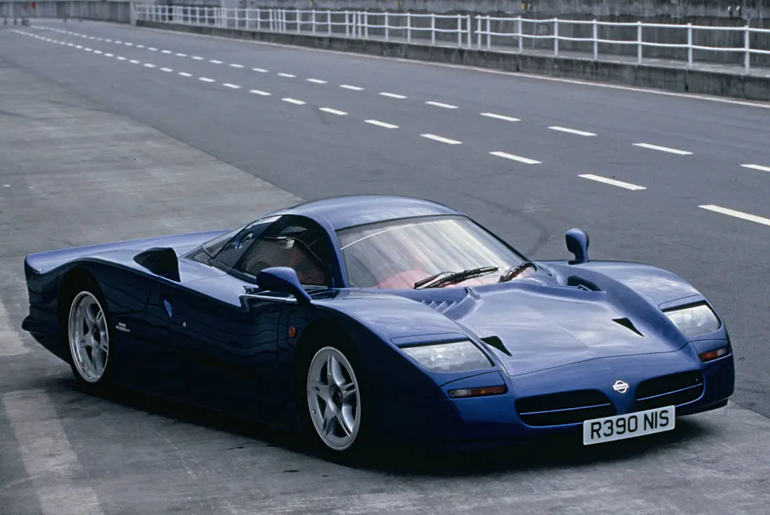 nissan r390 gt1 road version 16