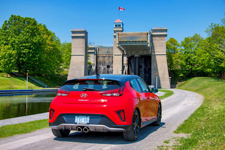 Editorial 2019 hyundai veloster turbo performance package 10 lw