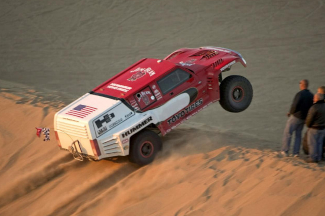 hummer h3 dakar rojo.jpg