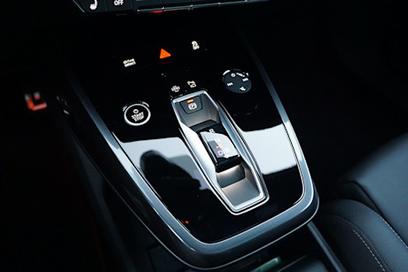 Editorial 2024 audi q4 e tron td di 240904 7