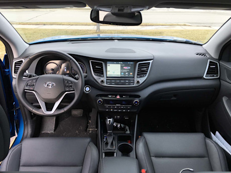 Editorial 2016 hyundai tucson 16t jy 10