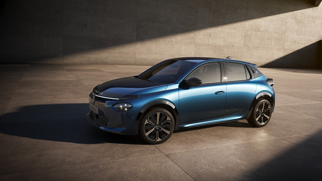 met-dit-gekkigheidje-verhelpt-de-lancia-ypsilon-2024-de-grootste-ergernis-van-snelladen-2024-13.jpg