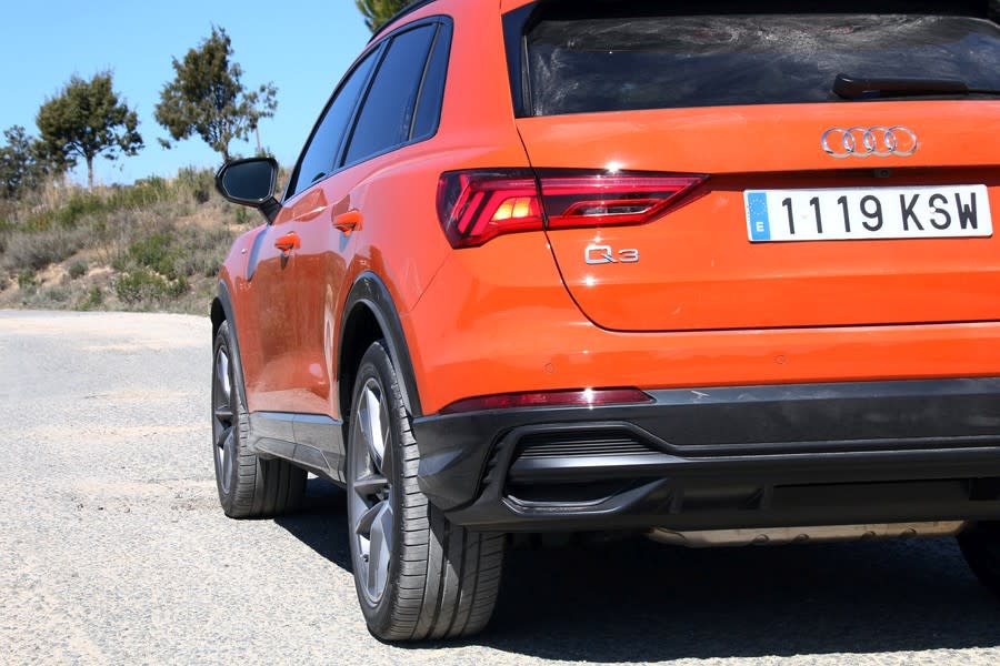audi-q3-45.jpg