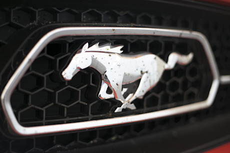 Editorial 2015 ford mustang gt convertible premium jw 23