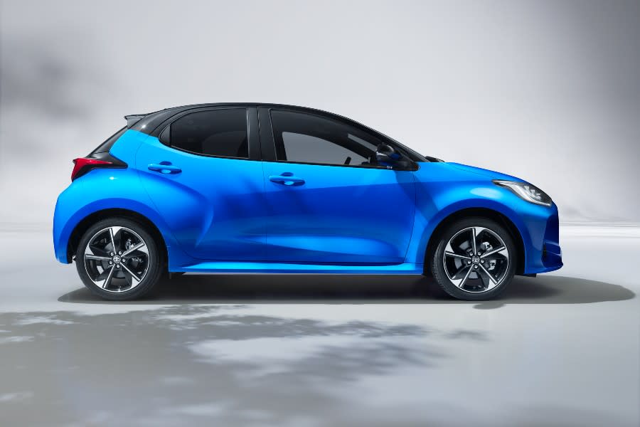 toyotayariselectrichybrid2024-05.jpg