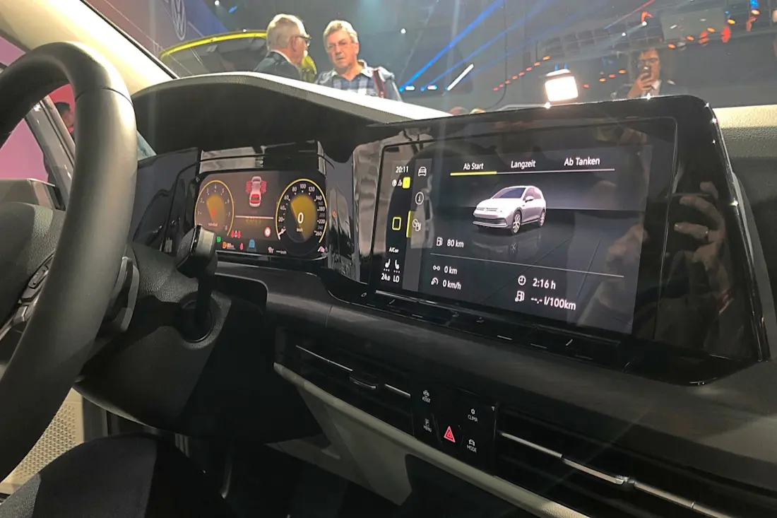 VW Golf 8 Touchscreen
