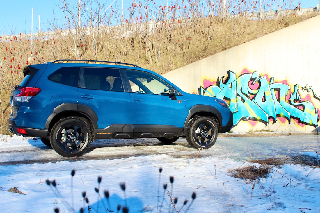 Editorial 2022 subaru forester wilderness 03 pb
