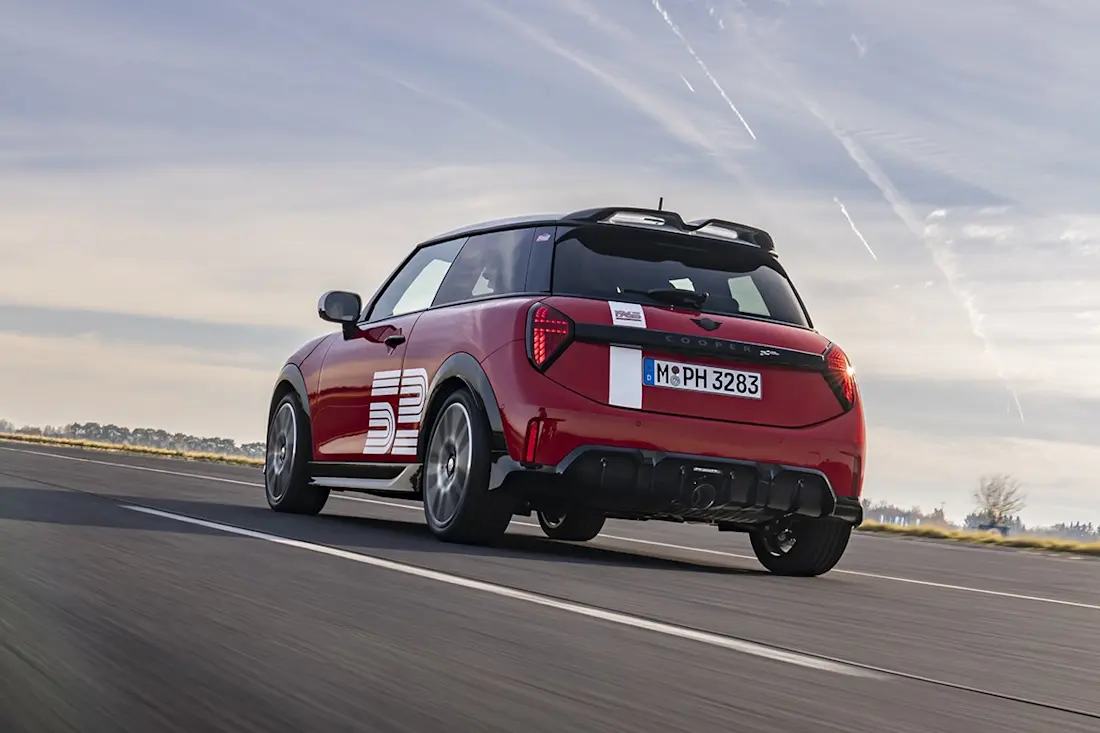 BEBE20260226 Mini Cooper 01