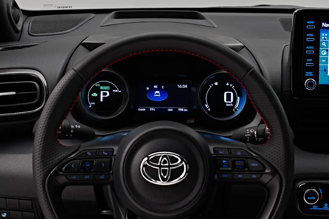 Toyota Yaris GR Sport 2022 (8)